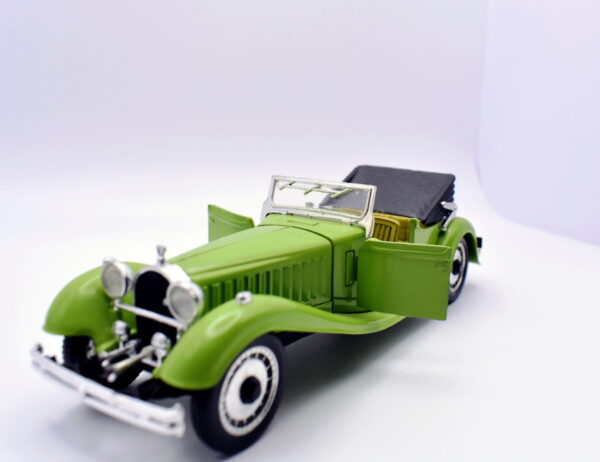 Modellino auto scala 1:43 Bugatti royale Rio diecast modellismo statico