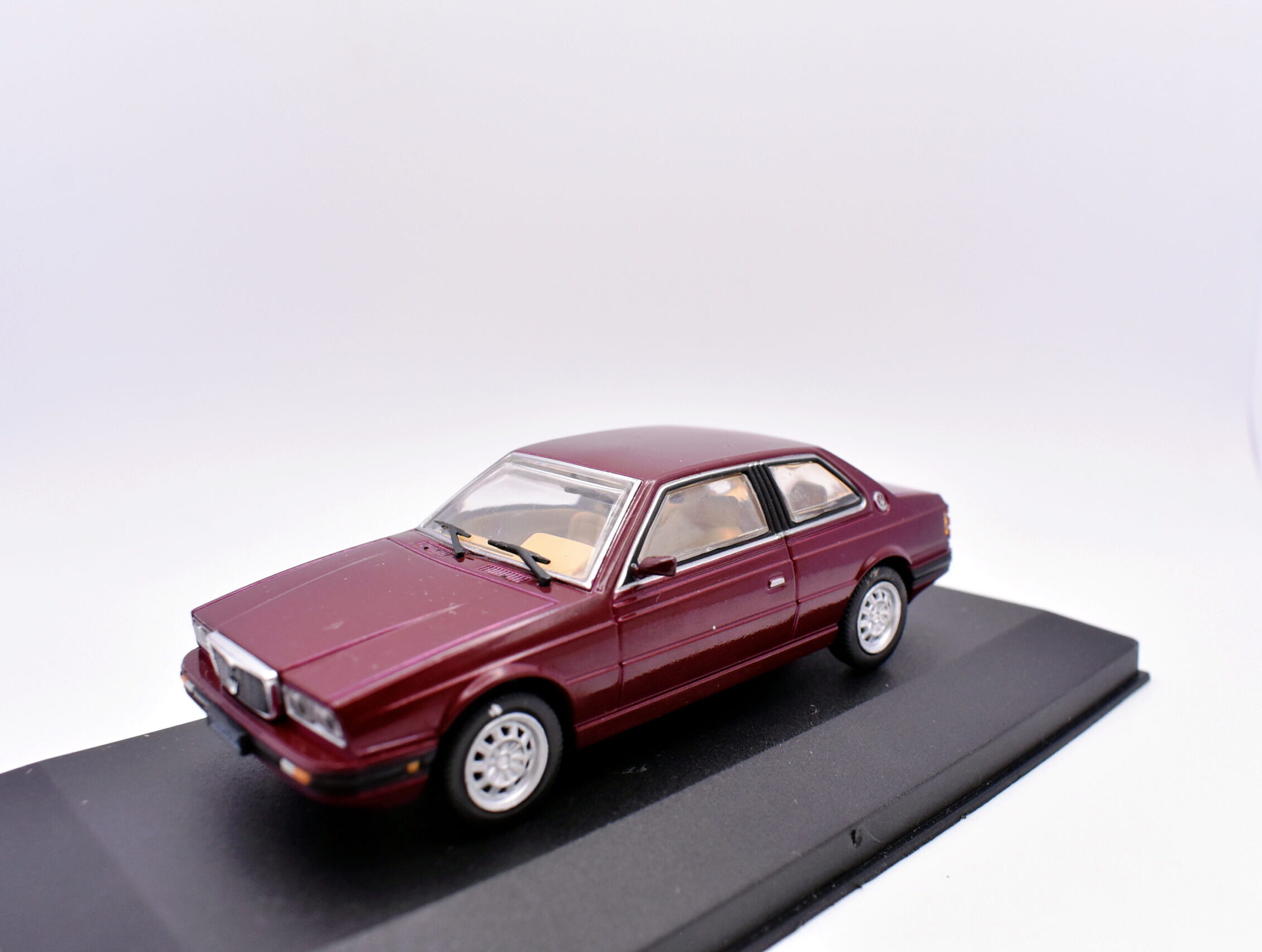 Modellino auto scala 1:43 Maserati biturbo PRC modellismo statico da collezione diecast