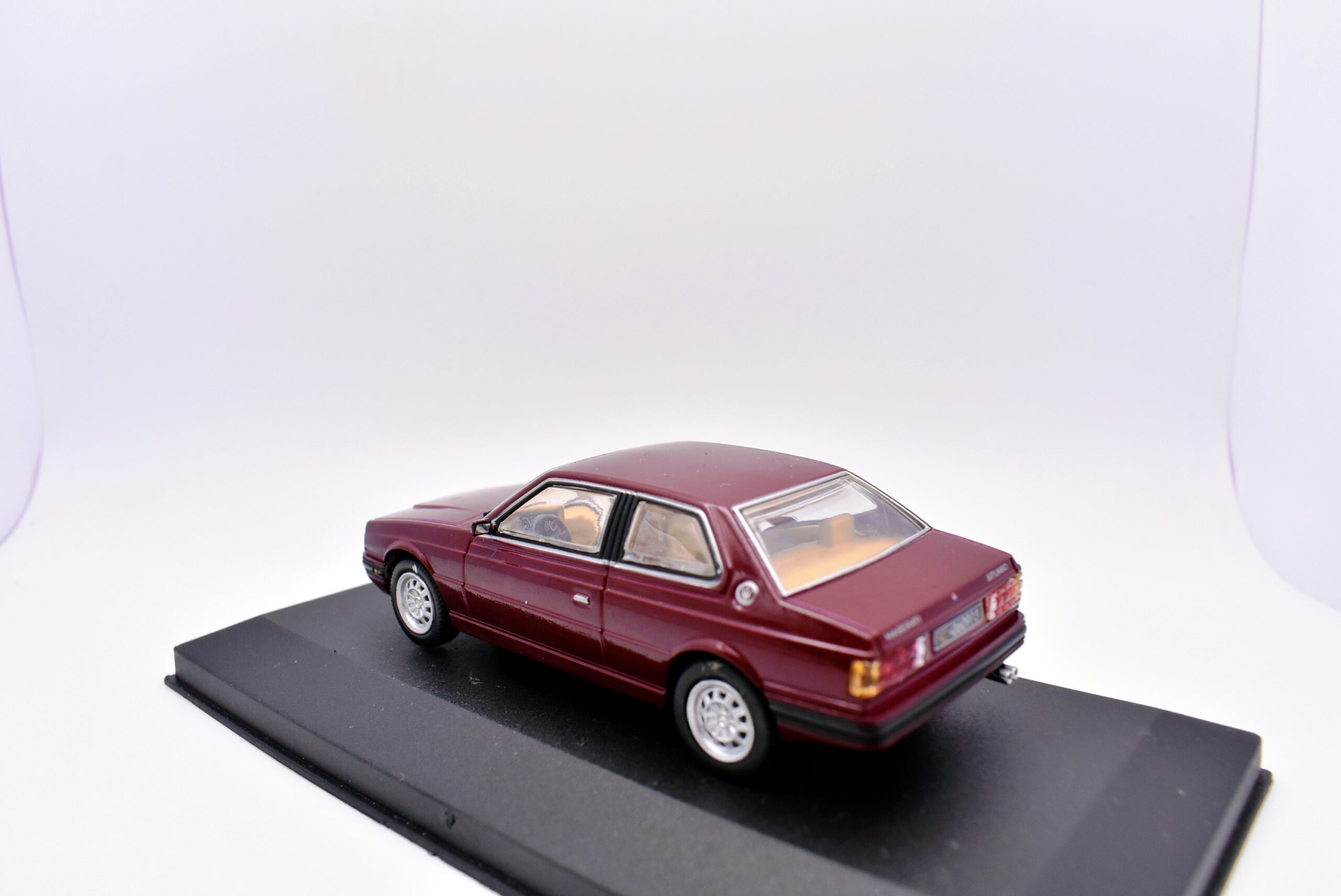 Modellino auto scala 1:43 Maserati biturbo PRC modellismo statico da collezione diecast - immagine 4