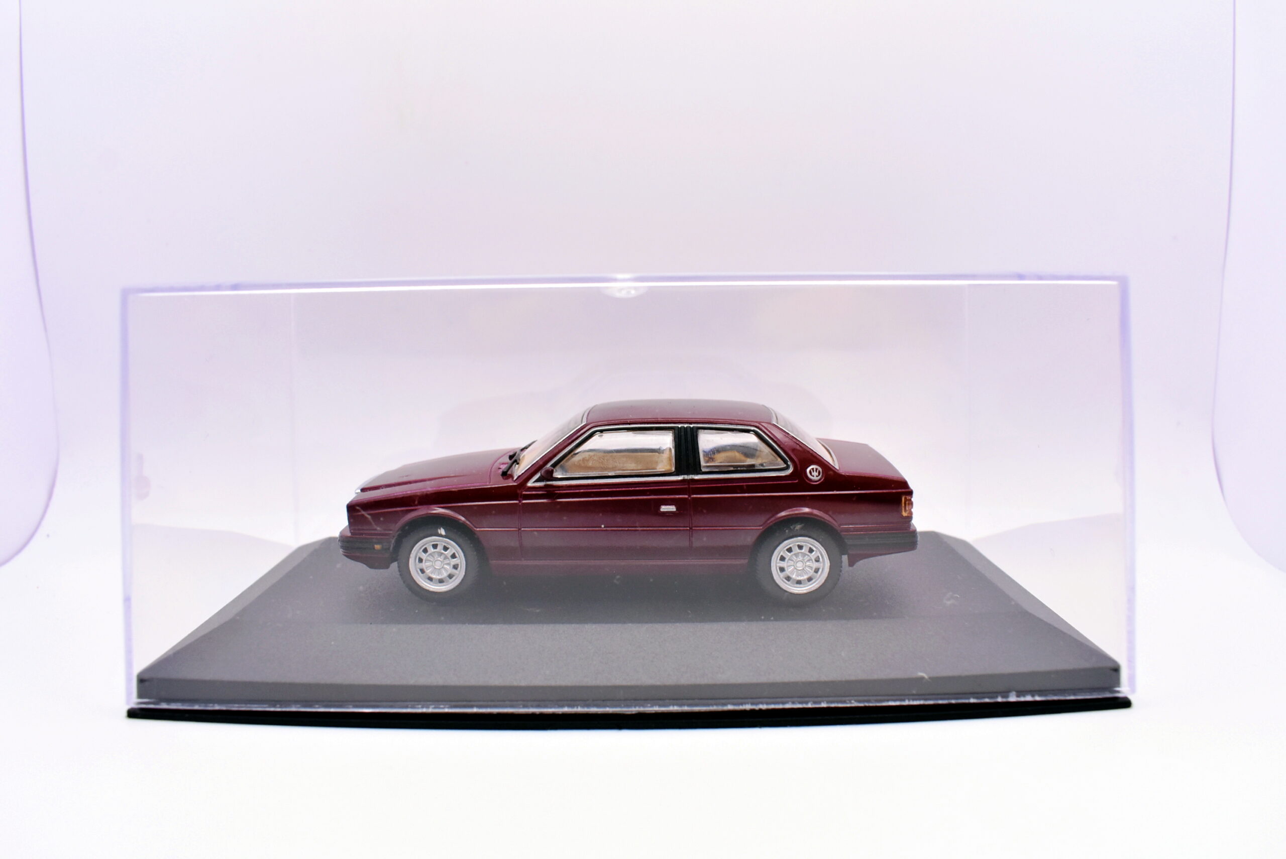 Modellino auto scala 1:43 Maserati biturbo PRC modellismo statico da collezione diecast - immagine 5