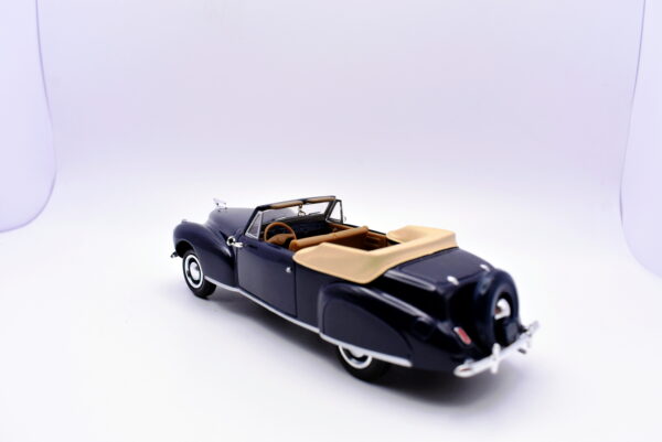 Modellino auto scala 1:43 Lincoln continental modellismo statico da collezione diecast - immagine 4