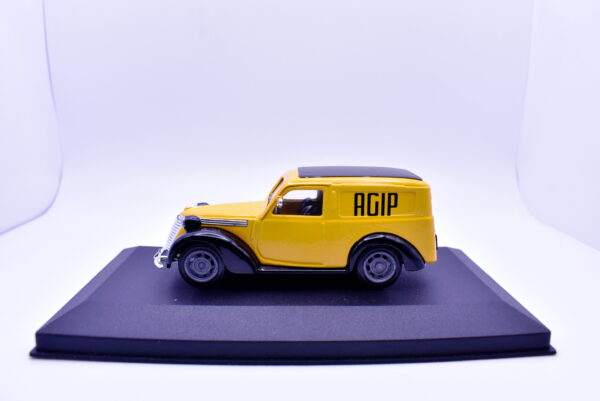 modellino auto Fiat 1100 furgone AGIP scala 1:43 brumm modellismo - immagine 2