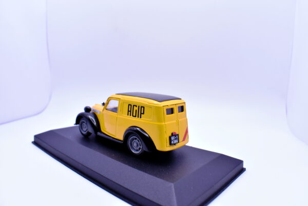 modellino auto Fiat 1100 furgone AGIP scala 1:43 brumm modellismo - immagine 4
