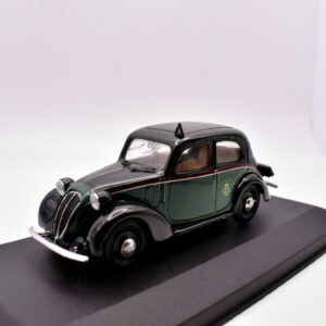 Modellino auto scala 1:43 Fiat 1100 taxi di milano Brumm diecast modellismo statico