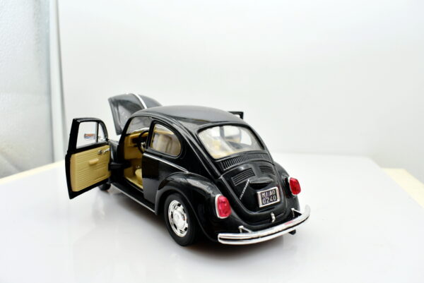 Modellino auto scala 1:24 Volkswagen Maggiolino kafer beetle diecast modellismo statico - immagine 4
