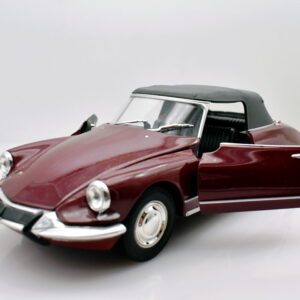 Modellino auto scala 1:24 Citroen DS 19 cabriolet diecast modellismo statico