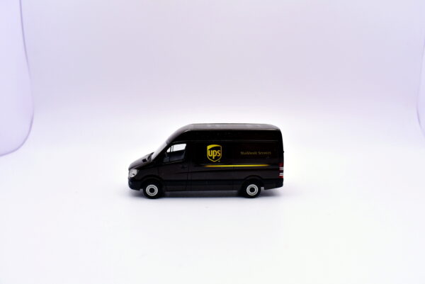modellino furgone scala 1:87 herpa mercedes benz sprinter UPS modellismo da collezione - immagine 2
