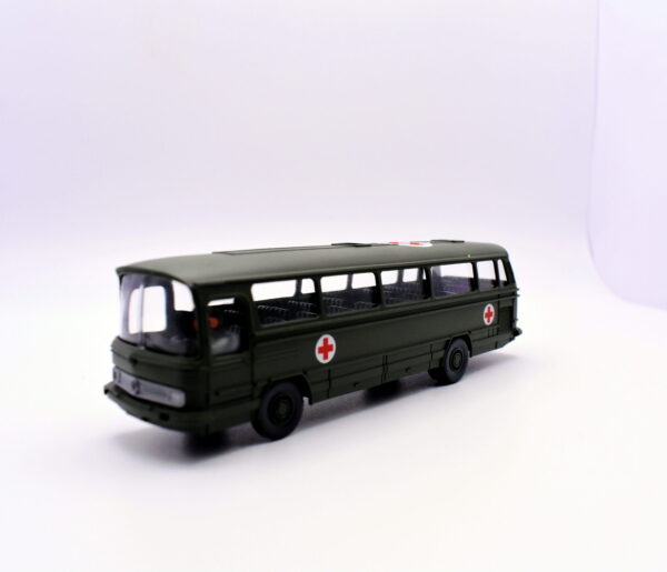 Modellino Bus scala 1:50 wiking mercedes ambulanza esercito croce rossa modellismo da collezione