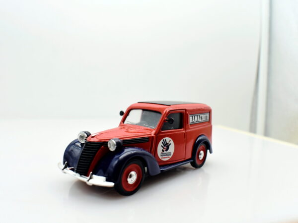 modellino auto Fiat 1100e furgone ramazzotti veicoli pubblicitari epoca 1:43 brumm - immagine 3