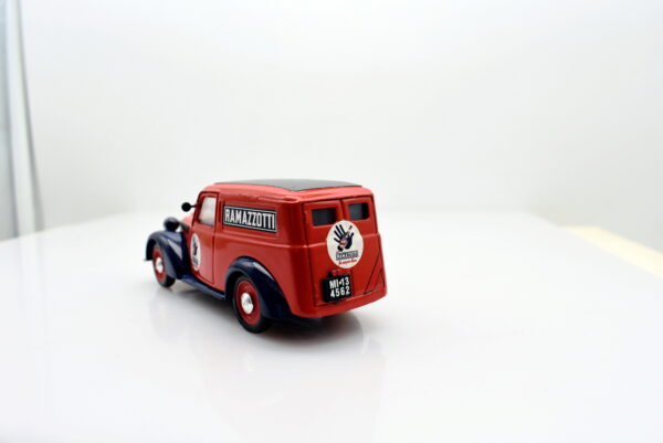 modellino auto Fiat 1100e furgone ramazzotti veicoli pubblicitari epoca 1:43 brumm - immagine 4