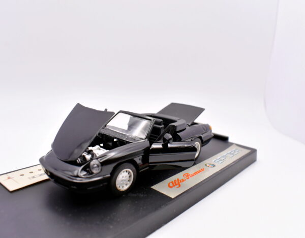 modellino auto da collezione alfa romeo spider scala 1:43 diecast modellismo