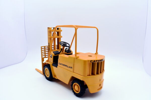 Modellino muletto scala 1:25 JOAL CATERPILLAR CARRELLO modellismo usati - immagine 4