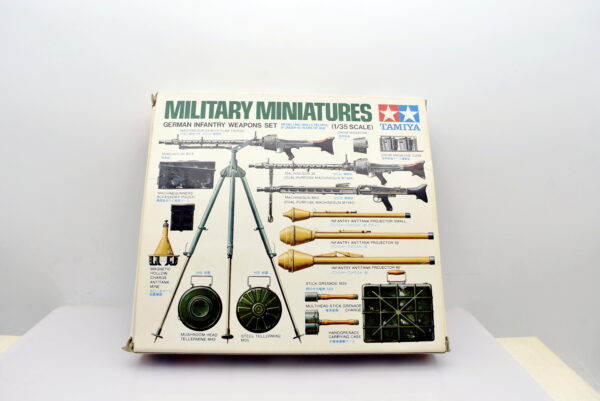Modellino kit di montaggio soldati figure militari german infantry weapons set 1:35 - immagine 3