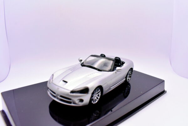 Modellino auto scala 1:43 Dodge viper diecast modellismo collezione autoart - immagine 3