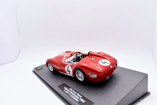 Modellino auto Ferrari 250 testa rossa racing collection scala 1:43 ixo diecast modellismo - immagine 4