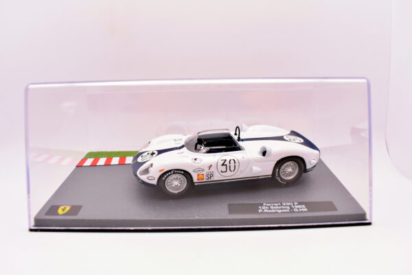 Modellino auto Ferrari 330 P racing collection scala 1:43 ixo diecast modellismo - immagine 2