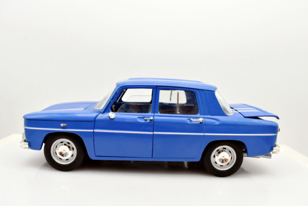 Modellino auto scala 1:18 Renault 8 modellismo da collezione - immagine 2