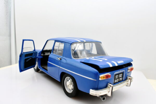 Modellino auto scala 1:18 Renault 8 modellismo da collezione - immagine 3