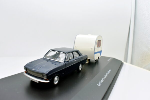 Modellino Auto Scala 1:43 Opel kadett B ROULOTTE Schuco diecast modellismo car - immagine 4