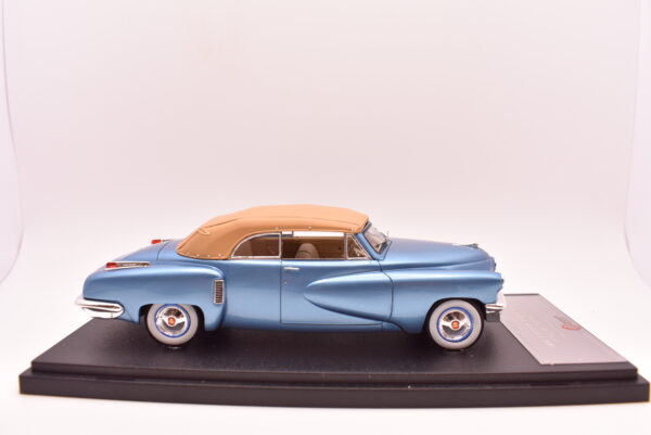 Modellino auto 1:43 tucker torpedo convertible collezione modellismo statico esval models - immagine 3