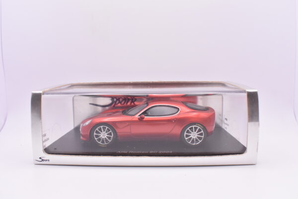 Modellino Auto Scala 1:43 Alfa romeo 8C Spark diecast modellismo statico - immagine 2