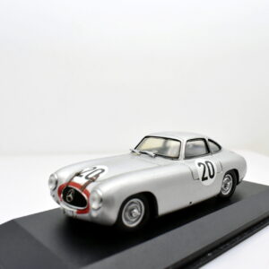 Modellino auto scala 1:43 MERCEDES benz 300 SL models max diecast modellismo da collezione