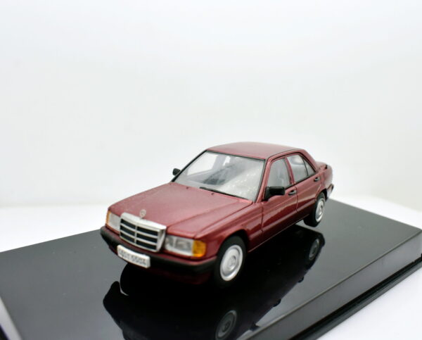 Modellino auto scala 1:43 Mercedes benz 190 E 2.0 diecast modellismo statico autoart - immagine 2