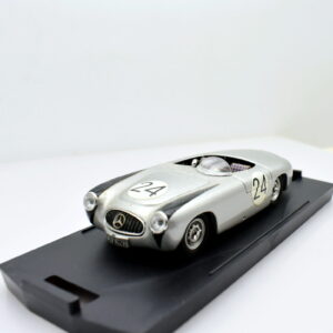 Modellino auto scala 1:43 MERCEDES 300 SL street bang diecast modellismo da collezione