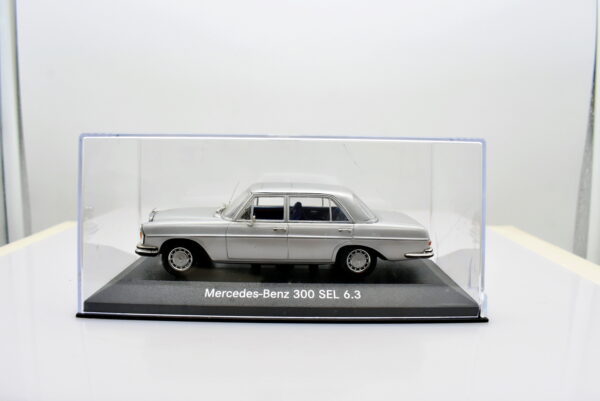 Modellino auto scala 1:43 Mercedes benz 300 SEL 6.3 diecast modellismo statico minichamps - immagine 5
