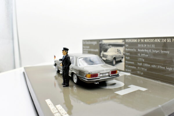 Modellino auto scala 1:43 Mercedes-benz 350 SEL Political leaders series no 6 diecast modellismo statico minichamps - immagine 5