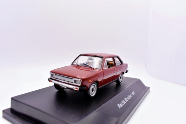 Modellino auto scala 1:43 fiat 131 mirafiori diecast modellismo collezione - immagine 3