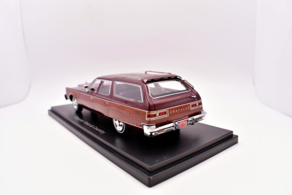 Modellino auto scala 1:43 Chrysler town e country Neo modellismo da collezione - immagine 4