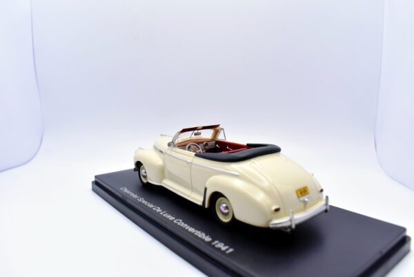 Modellino auto scala 1:43 Chevrolet special de luxe convertible Neo modellismo da collezione - immagine 5