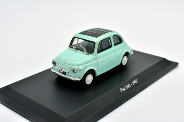 Modellino auto scala 1:43 Fiat 500 Norev diecast modellismo statico - immagine 2
