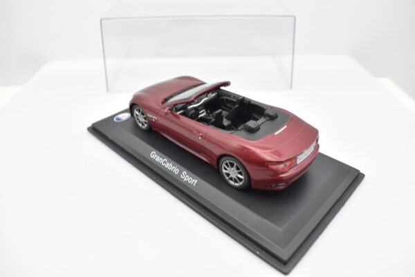 Modellino auto scala 1:43 Maserati GranCabrio Sport diecast modellismo da collezione - immagine 3