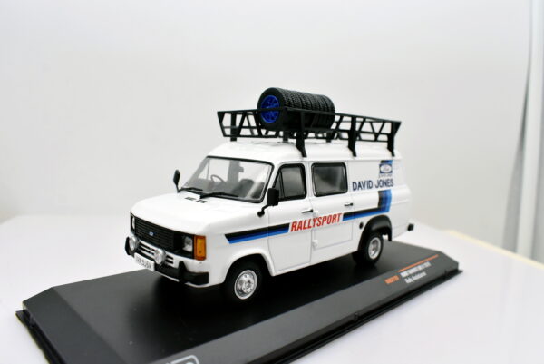 Modellino furgone scala 1:43 Ford transit MKII diecast modellismo statico - immagine 3