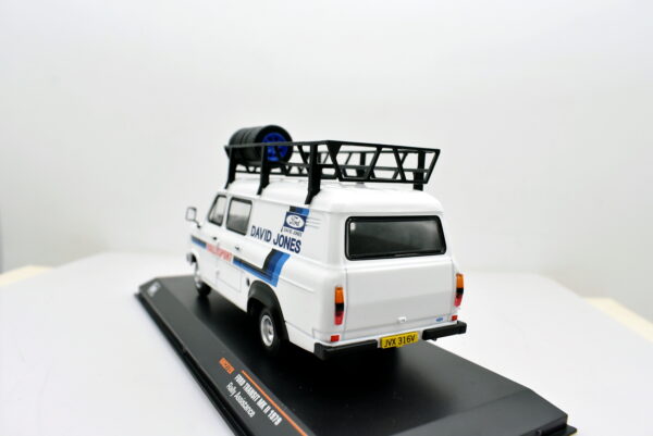 Modellino furgone scala 1:43 Ford transit MKII diecast modellismo statico - immagine 4