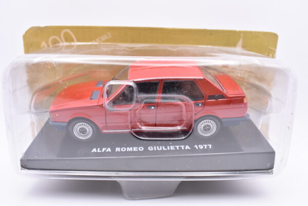 Modellino auto scala 1:43 Alfa Romeo Giulietta diecast modellismo da collezione - immagine 5