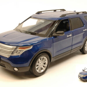 Modellino auto scala 1:18 FORD EXPLORER XLT 2015 diecast modellismo statico