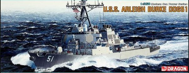 Modellino nave da montare model kit di montaggio Dragon  U.S.S. ARLEIGH BURKE DDG-51 KIT 1:350 modellismo