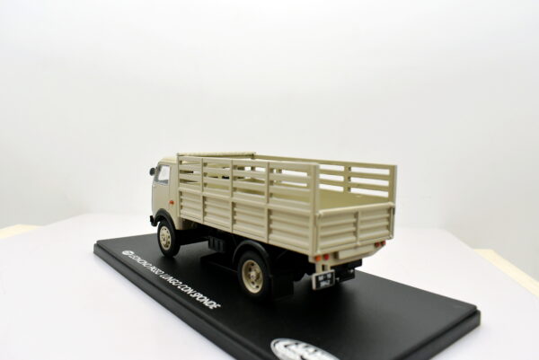 Modellino camion scala 1:43 Leoncino passo lungo con sponde Eligor modellismo statico - immagine 4
