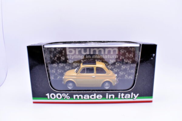 Modellino auto scala 1:43 Fiat 500 R Brumm diecast modellismo da collezione - immagine 2