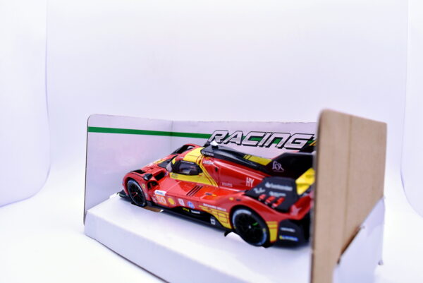 Modellini auto racing Ferrari 499P 2024 scala 1:43 Burago diecast da collezione - immagine 5