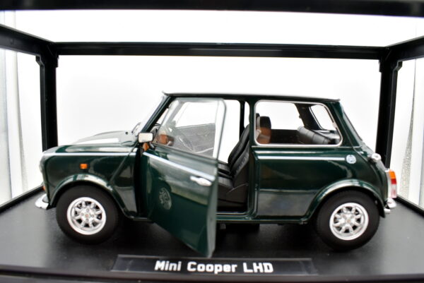 Modellino auto scala 1:12 Mini Cooper LHD diecast modellismo da collezione - immagine 10