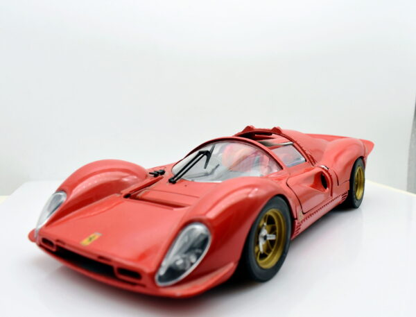 Modellino auto scala 1:18 Ferrari 330 P4 jouef evolution modellismo da collezione