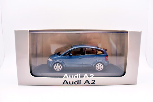 Modellino auto scala 1:43 Audi A2 minichamps diecast modellismo da collezione - immagine 4