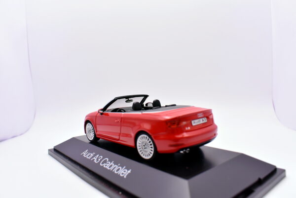 Modellino Auto Scala 1:43 Audi A3 cabriolet Herpa modellismo statico - immagine 5