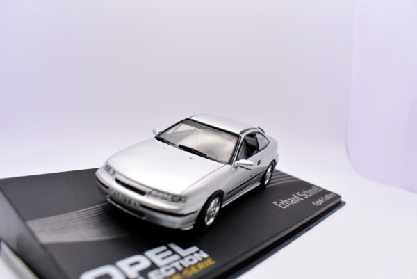 Modellino auto scala 1:43 Opel Calibra IXO diecast modellismo da collezione - immagine 3
