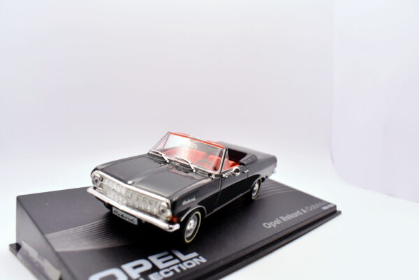 Modellino auto scala 1:43 Opel Rekord A IXO diecast modellismo da collezione - immagine 3