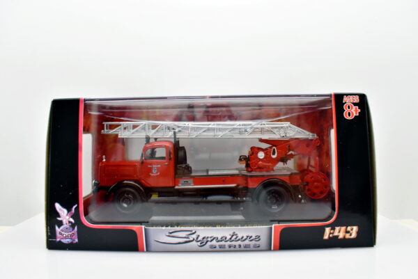 modellino auto scala 1:43 mercedes benz L4500F diecast modellismo pompieri - immagine 2